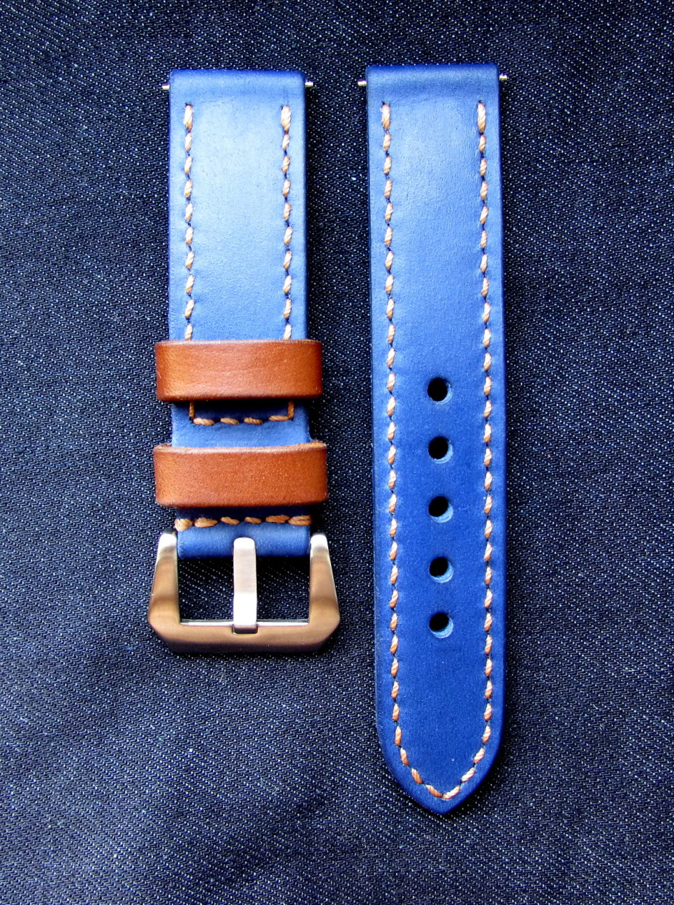 Часовой ремешок handmade синего цвета