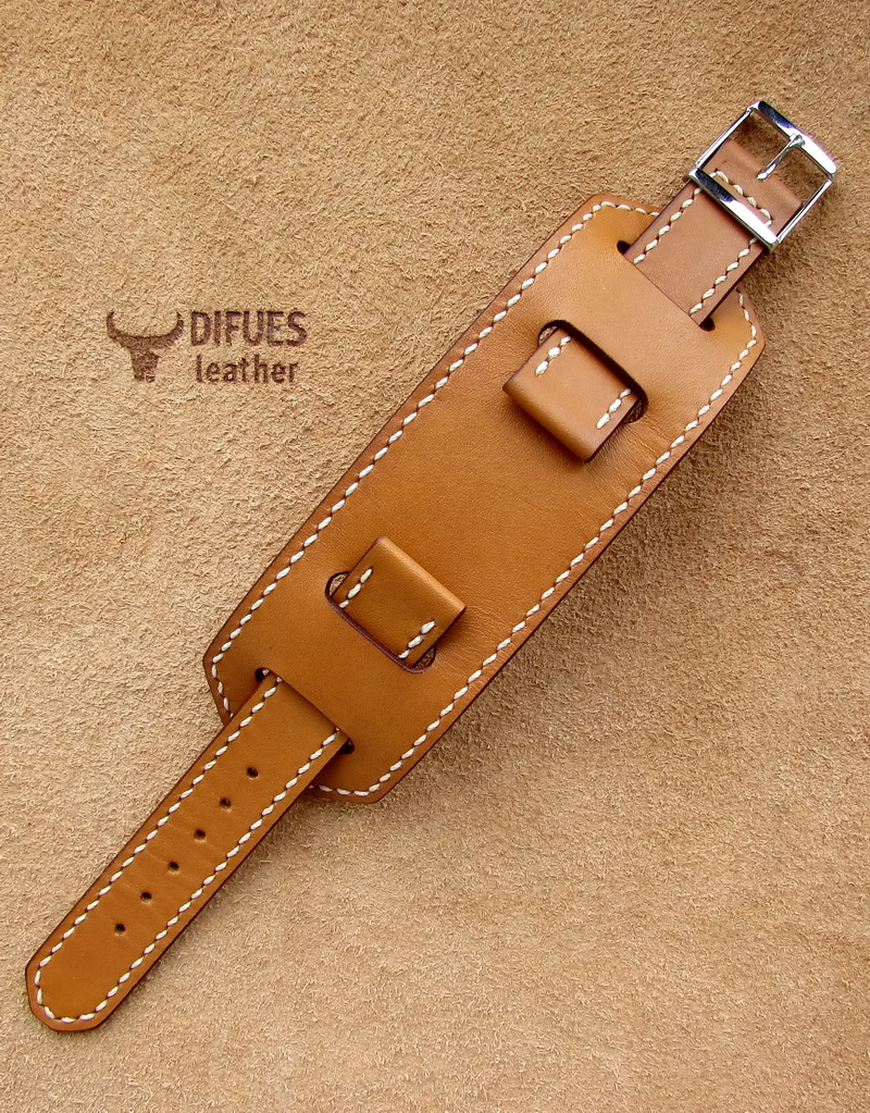 Купить ремешок для часов BUND в стиле Hermes, ручная работа Difues Leather. Ремешок выполнен из качественной натуральной кожи. Ширина: 18, 20, 22, мм.